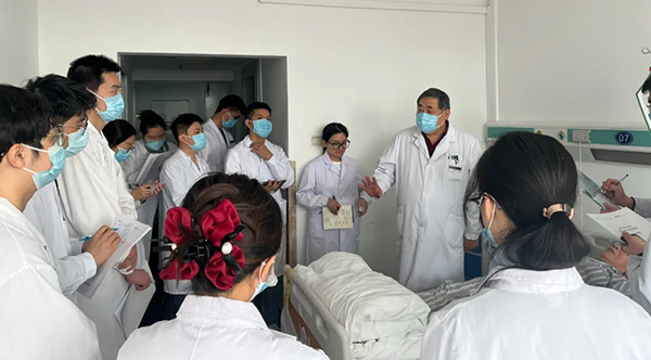 图片 3.jpg 图片 3.jpg